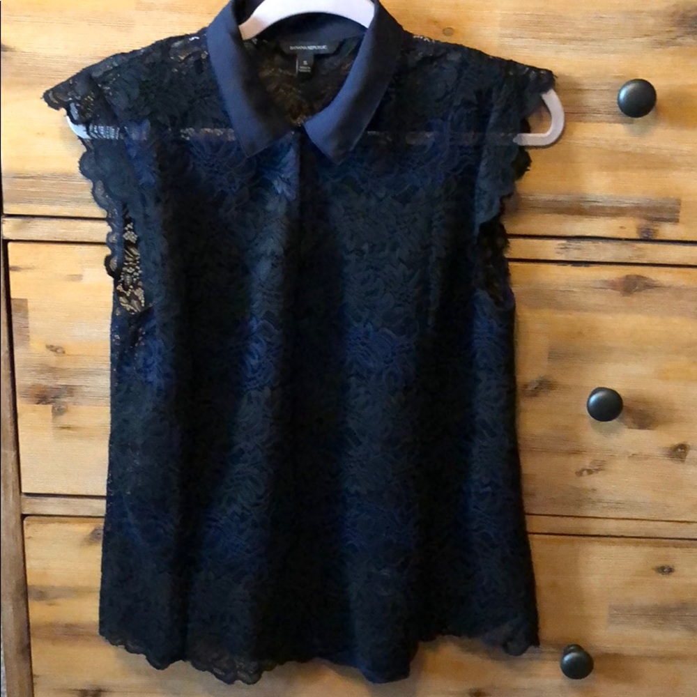 Banana Republic Lace Top S